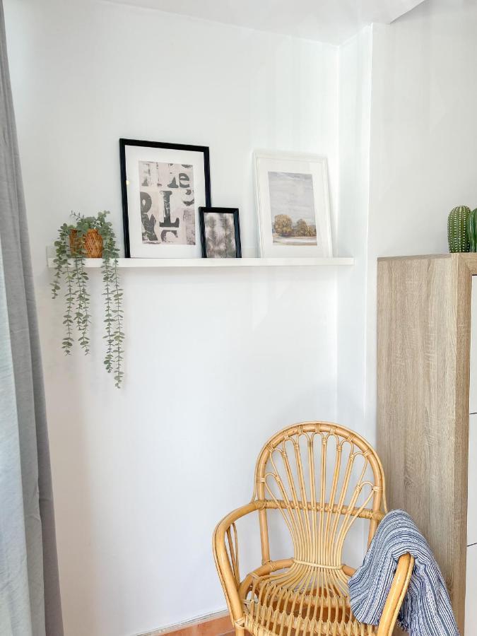 Spacious Apartment In The Center Of Torremolinos Bagian luar foto