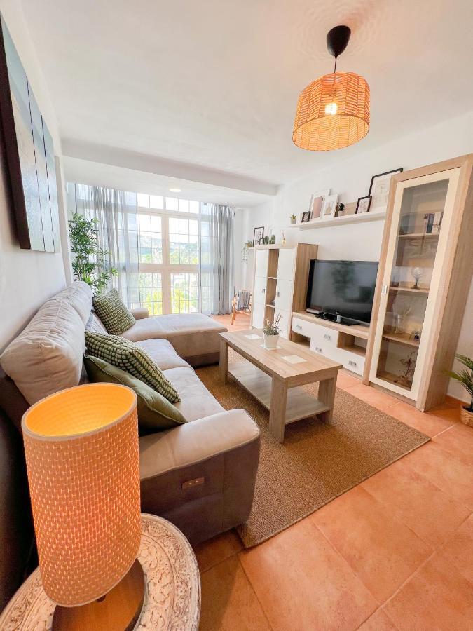 Spacious Apartment In The Center Of Torremolinos Bagian luar foto